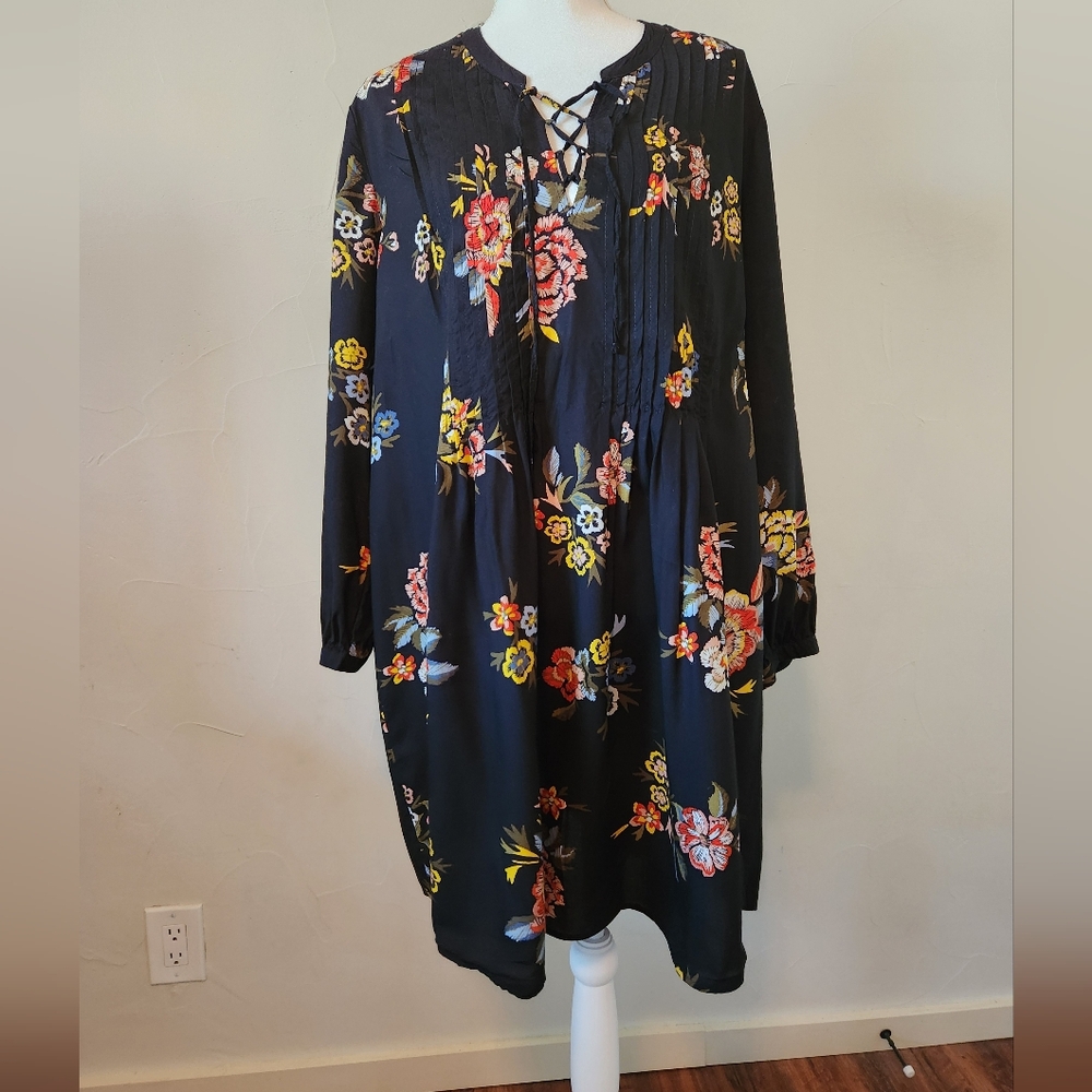 Old Navy Black Floral Lace-Up Long Sleeve Dress
